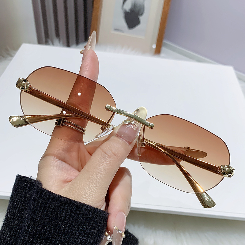 Vintage Fashion Tiktok - ZXIAC Trend Retro Rimless Square Sunglasses