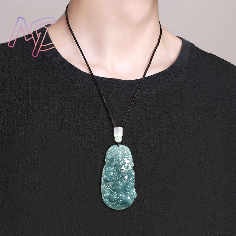 Myanmar Jadeite God of Wealth  - огляд і ціна Vintage Fashion Designer