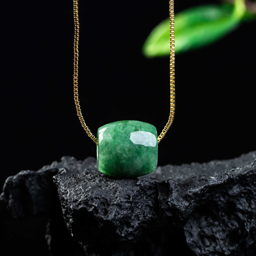 Natural Real Jade Bead Pendant - огляд і ціна Vintage Fashion Designer