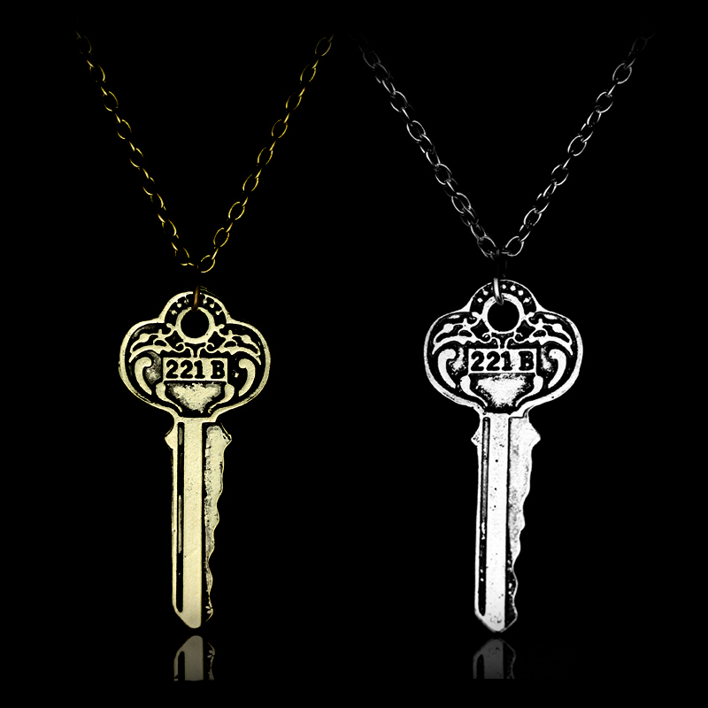 Sherlock 221b House Key Neckla - огляд і ціна Vintage Fashion Houses